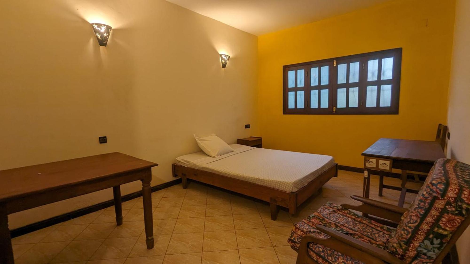 Ar Sun Hotel Antsiranana Екстер'єр фото
